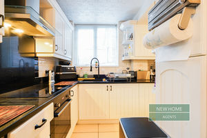 Photo 9- click for photo gallery